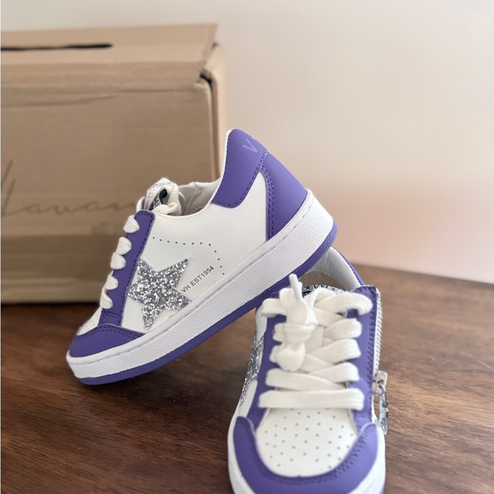 Vintage Havana Ariella Sneakers Girls Size 10 White Purple Glitter Star new